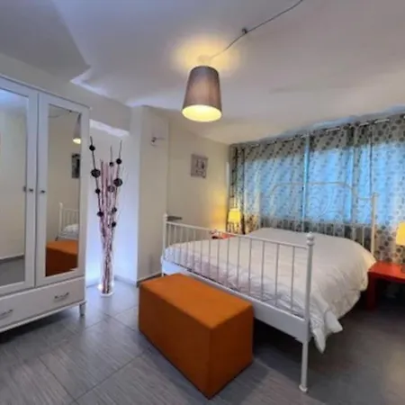 Casa vacanze Finikous House-agros