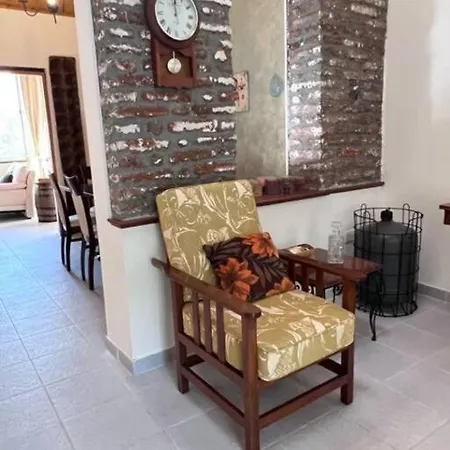 Casa vacanze Finikous House-agros Agros