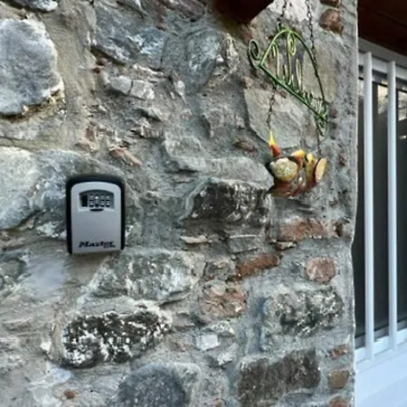 Finikous House-agros Agros