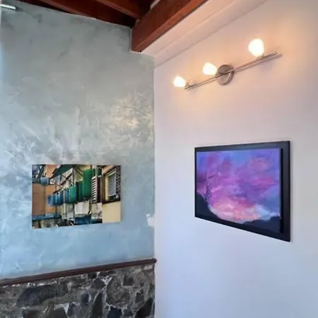 Finikous House-agros